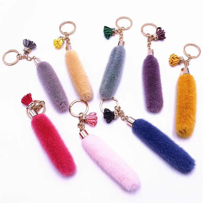 Keychains Creative Tassel Plush Keychain Candy Color Cute Car Holder Pendant Key Chain Trinket Gift for Women Girl Keyring Accessories