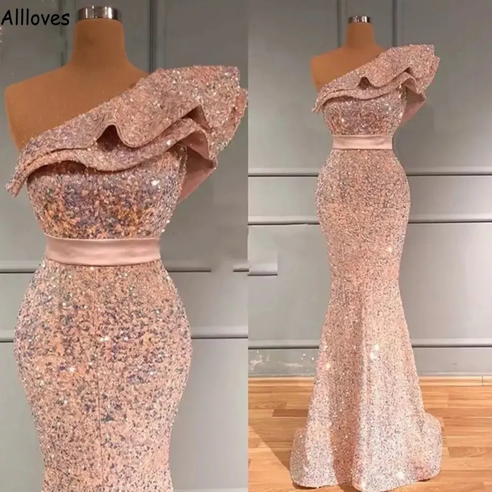 Dubai Pink Arabic Sequined aftonklänningar En axel rufflar kvinnor plus storlek moderskap prom party klänningar trompet bling sexig formell ocn klänning vestidos cl1740