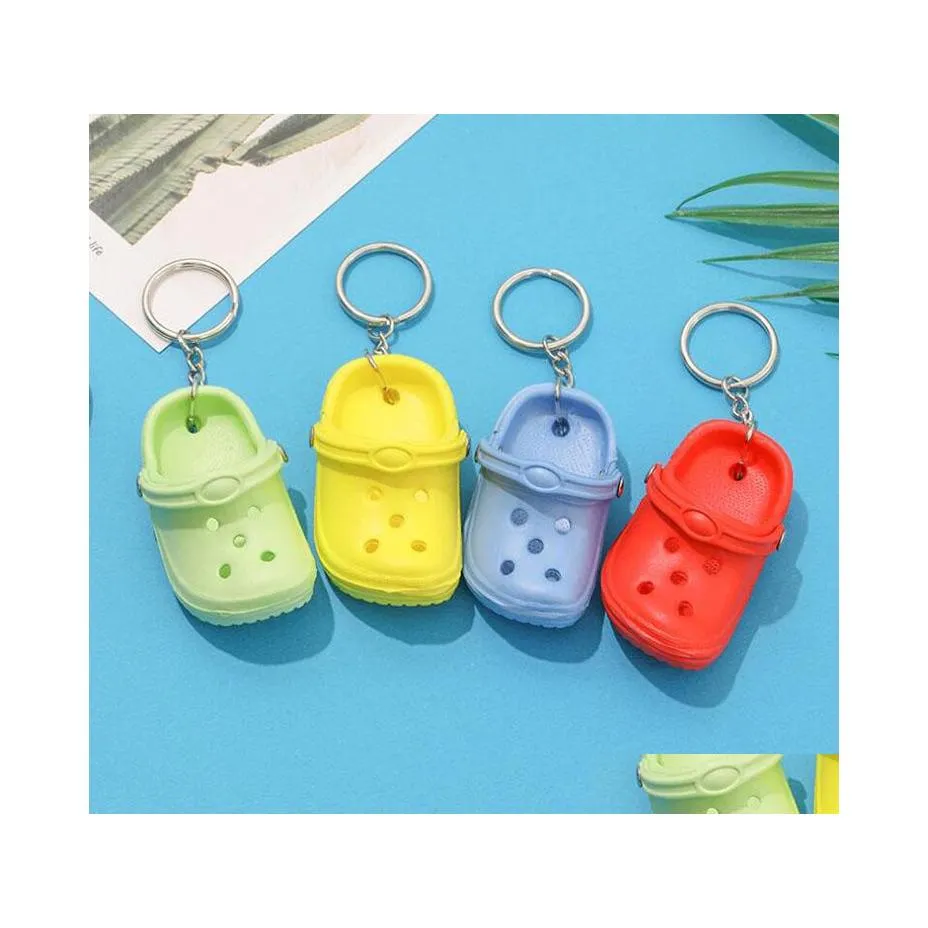 Sko delar tillbeh￶r 5 f￤rger 3d mini croc nyckelring h￥l skor keyring clog sandal party gynnar nyckelkedjor tecknad pendent present dhfsy