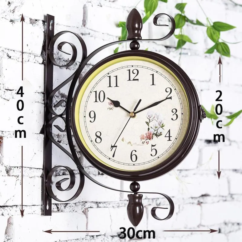 Horloges murales style rétro double face horloge alimentée par batterie silencieuse pour le salon