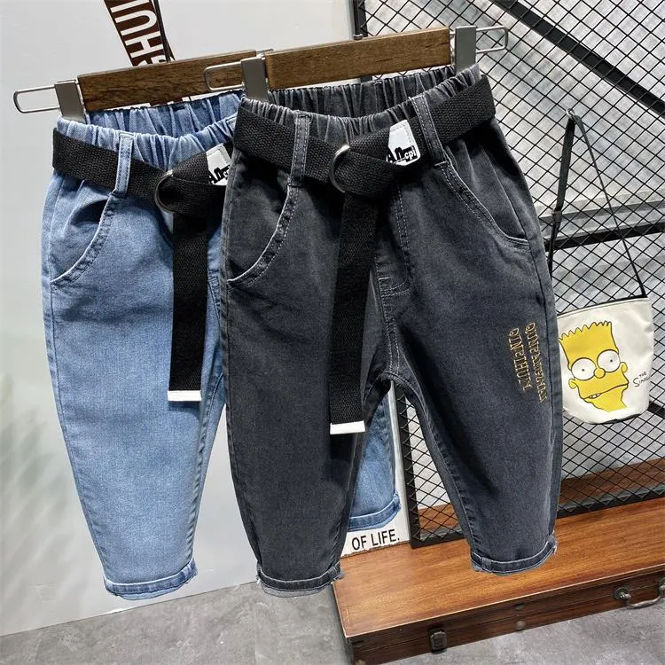 Jeans Kids Jean Style Baby Boy Pants Denim White para meninos de 2 a 7 anos de idade