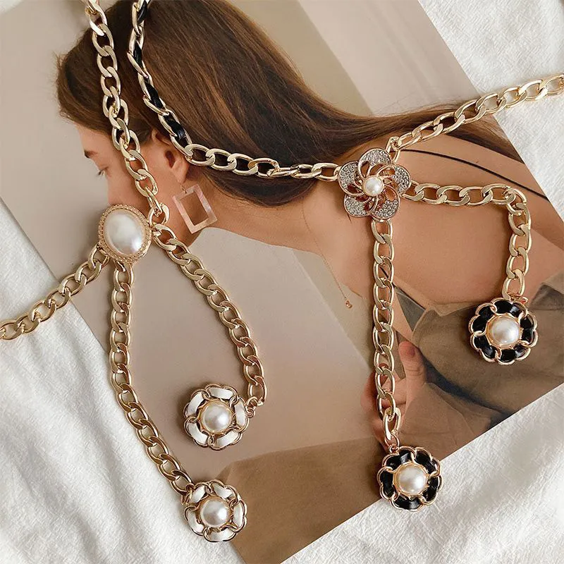 Waist Chain Belts Fashion Designers Golden Flowers Waist Chains S Casual Sparkling Pearl Waistbands for Womens Ladies Party Dress