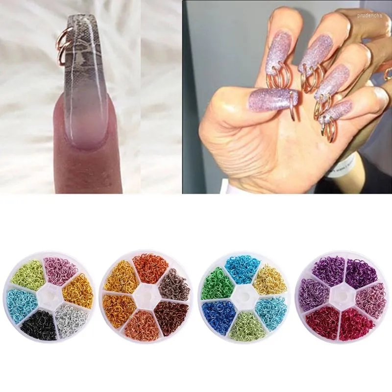 Decorações de arte de unhas Piercing Charms Misted Color Dangle Ring Metal Llight Glitter Glitter 3D Nails Decoração de strass