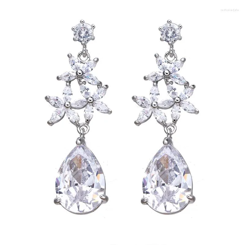 Boucles d'oreilles à tige couleur blanche mode goutte d'eau cristal zircone pour les femmes fleur brillante bijoux de mariage de mariée