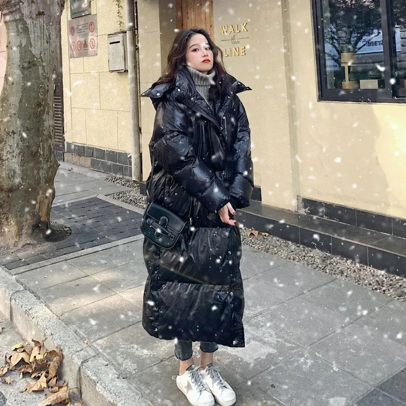 Женская девчонка Паркас Зимняя одежда Женщины 2023 Корея распадается на колене черное блестящее хлопковое пальто с капюшоном с пуховиком плюс одежда