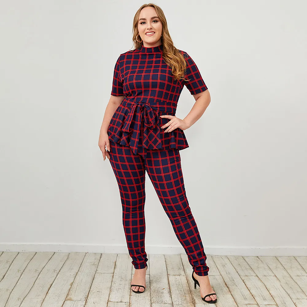 Kvinnors plus storlek spårdräkter plus size Summer Outfits Women Clothing Red Plaid Two Piece Set Tights Women Tunic Pencil Pants For 4XL 230130