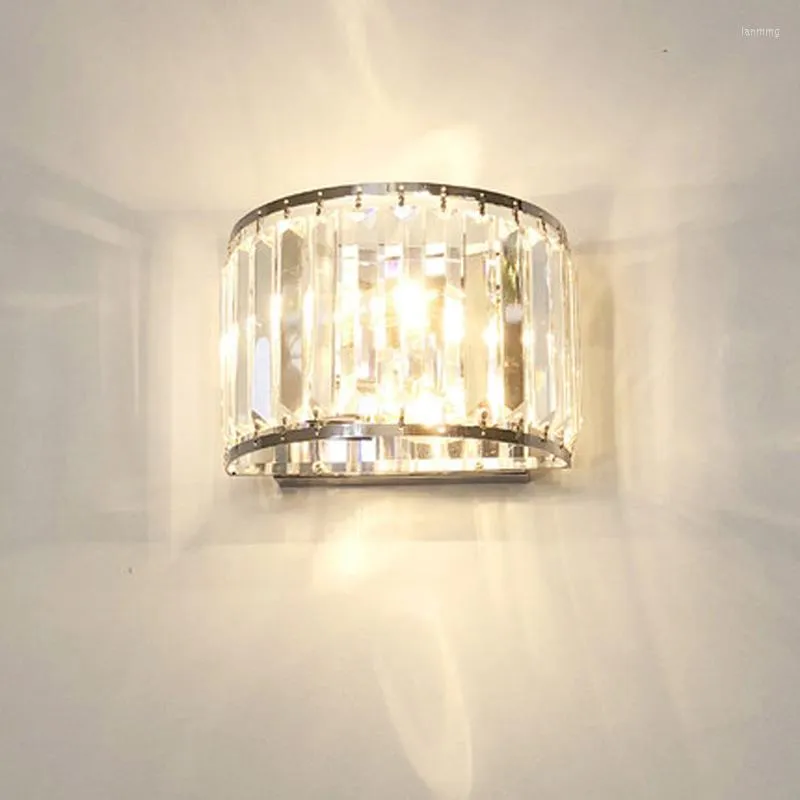 Vägglampa enkel modern kristall vardagsrum sovrum sovrum nordiska lampor ljus lyxkorridor gång