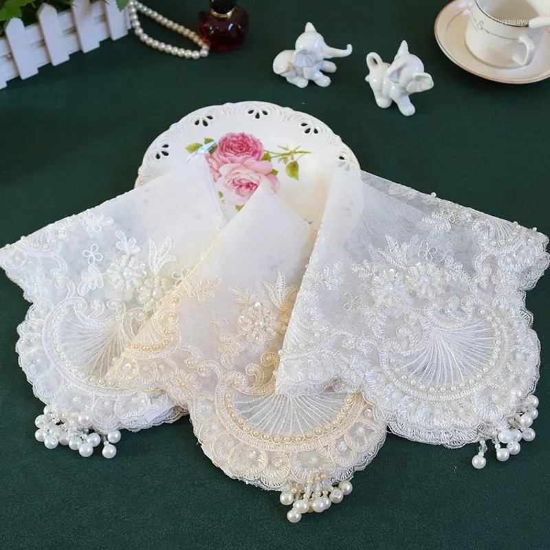 Nappe de Table brodée en dentelle, Poly blanc, crochet, pompon, couture à la main, perle carrée, tapis rond, couverture de chemin, MF048