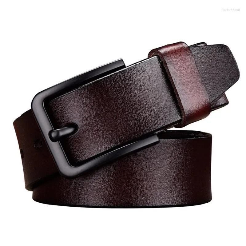 Bältesdesignbältet män äkta läder toppkvalitet för jeans rem av manlig metall lyx stift spänne ceinture hommebelts enek22