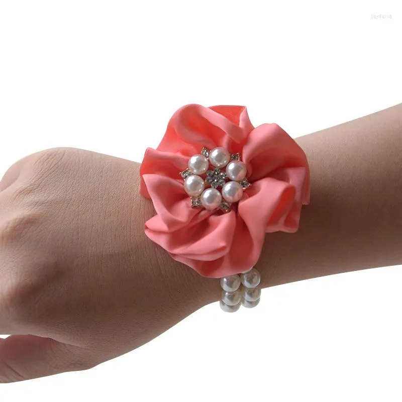 Decorative Flowers 1pcs Korean Bride Wrist Flower Hand Decor Bouquet El Christmas Wedding Ceremony Ornament