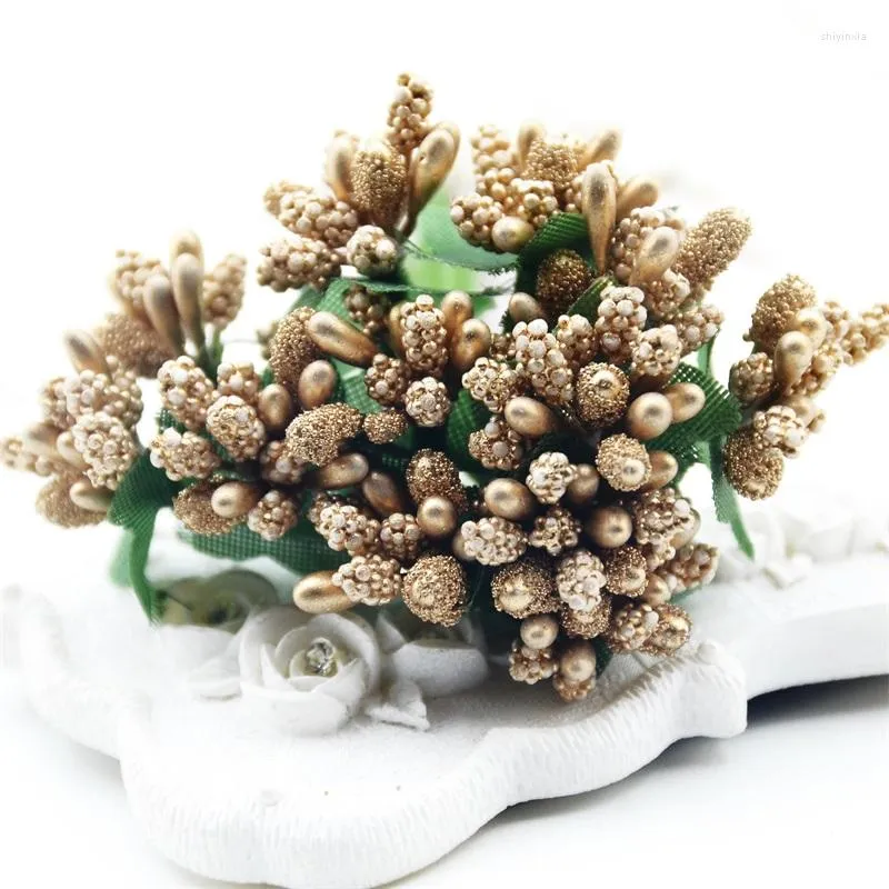 Flores decorativas 24pcs/2bundles mini bud dourado estames em família jardim festejo artesanal de buquê artificial decoração de casamento diy pérola artesanato falso