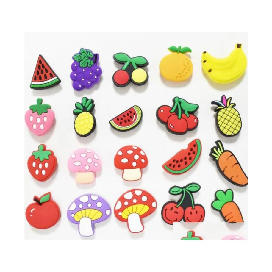 Schoenonderdelen accessoires pvc fruit croc charms colorfs cartoon zacht rubberen bananen sinaasappels en stberbes clog decoratie gesp