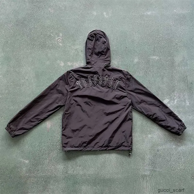 Men Trapstar Jacket Sportswear Irongate t Windbreaker-black