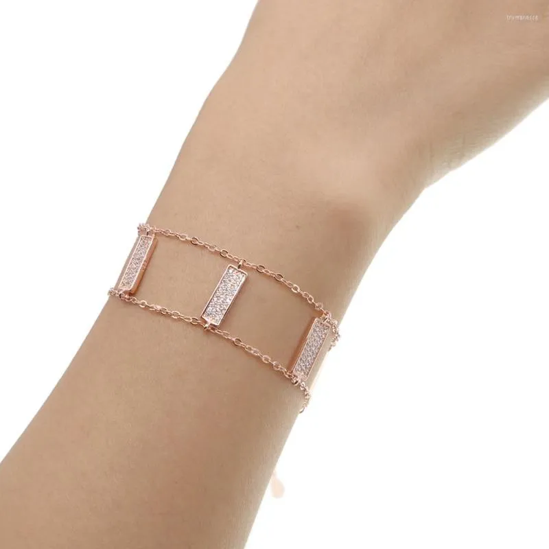 Bracelets de charme Chegou Moda Hollow Bracelet Micro Pave Clear Chain Hand Chain Simples Geometria Rectangel Brince Jewelry