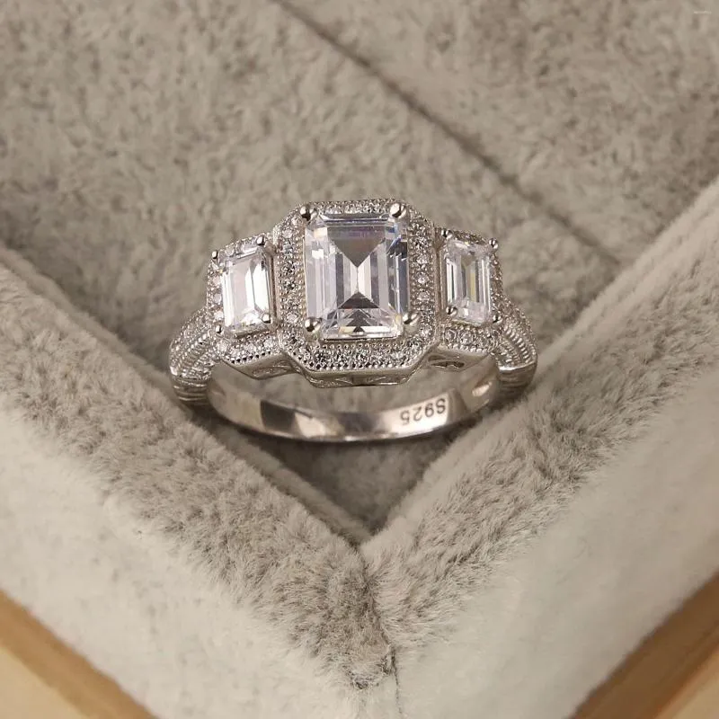 Cluster Rings S925 Sterling Silver Retro Square Zircon Full Diamond European and American Simple Light Luxury Men Women Engagement Ring