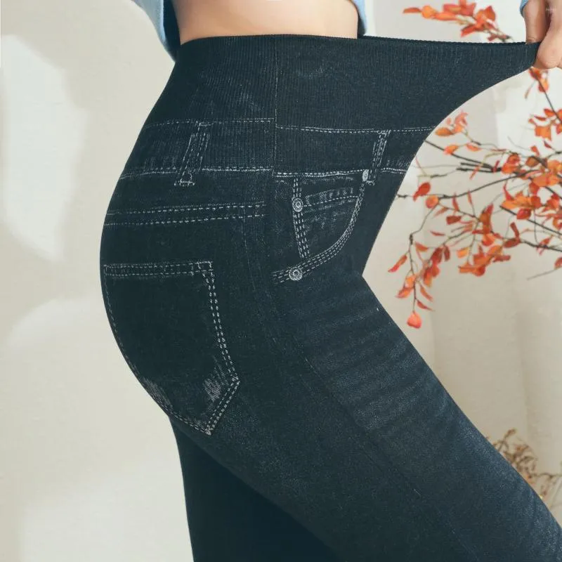 Pantaloni da donna Gamba in denim a vita alta Gambe belle da donna Vestibilità slim ed elastico in pile ispessimento a matita a nove punti