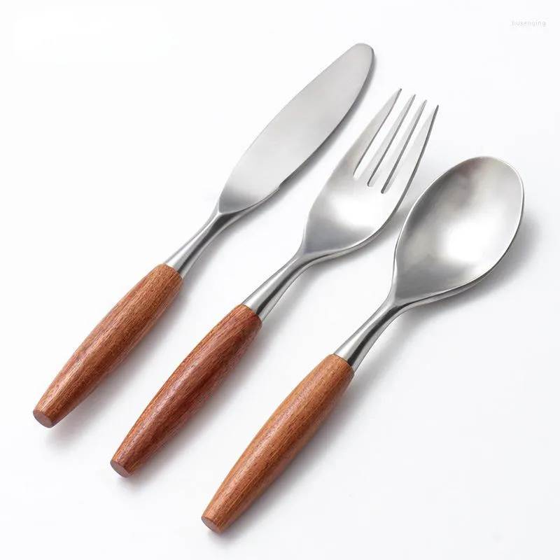 Set di stoviglie Teak 304 Coltello Forchetta e cucchiaio Legno cilindrico Manico in palissandro Stoviglie occidentali Acciaio inossidabile massiccio