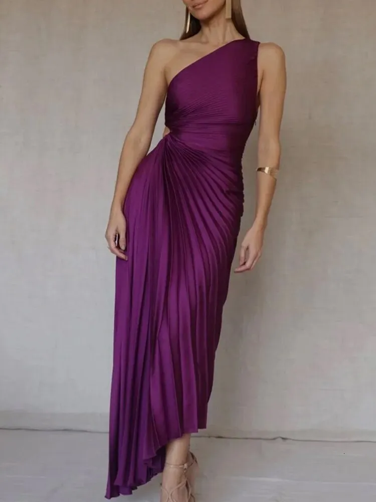 Grundlegende Freizeitkleider für Damen, elegant, hohe Taille, aushöhlen, ein Schulterausschnitt, plissiertes Kleid, Abendparty, knöchellang, langes Kleid, ärmellos, sexy, schlank, 230801