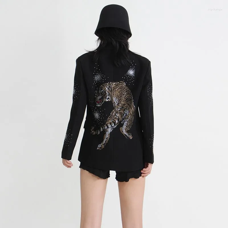 Women's Suits 2023 Autumn Street Fashion Personality Tiger Pattern Diamond Shiny Black Casual Suit Coat