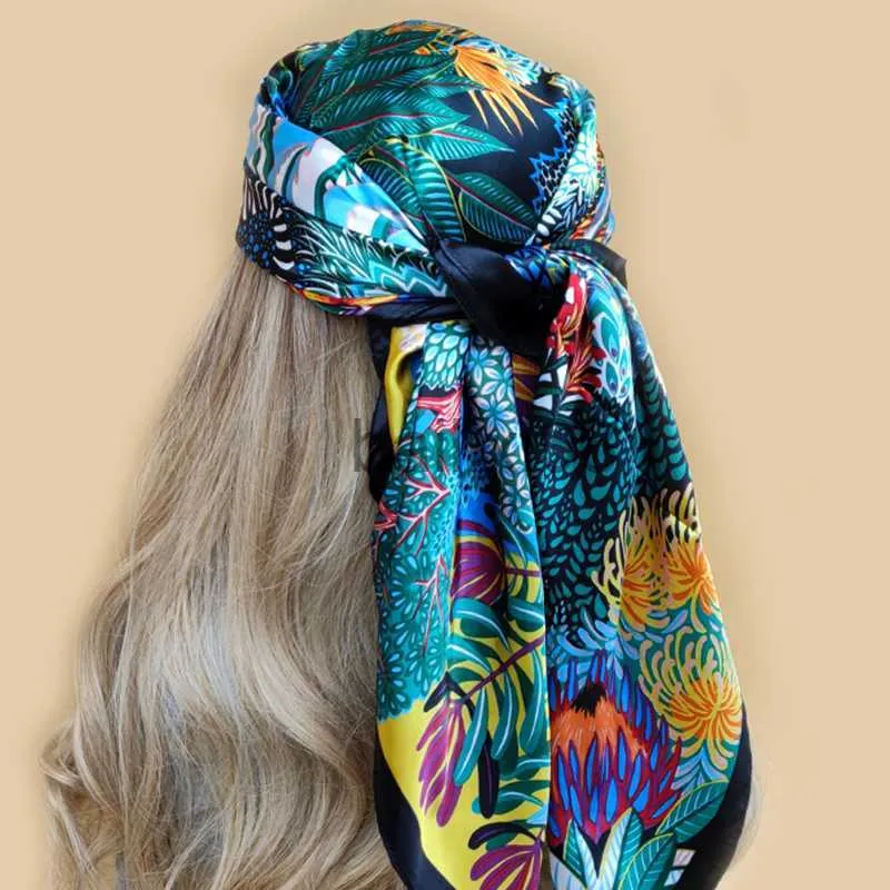 Szaliki 90*90 cm Elegancka celebrytka Połowocześnie Kwiat Jedwabny Scalves Fashion Woman Head Scarf Duże kwadratowe faullard muzułmański tłumik bandan J230801