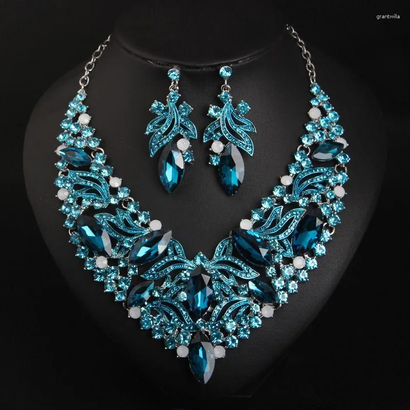 Necklace Earrings Set European And American Fashion Temperament Crystal Jewelry Dress Dinner Bride Accessories