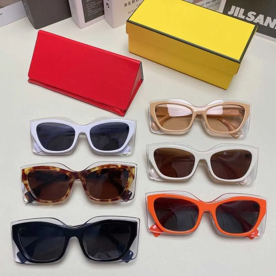 Nuevo diseñador de lujo 2023 nuevo F-home net rojo misma caja gafas de sol de moda FE40034 gafas de sol de ojo de gato personalizadas
