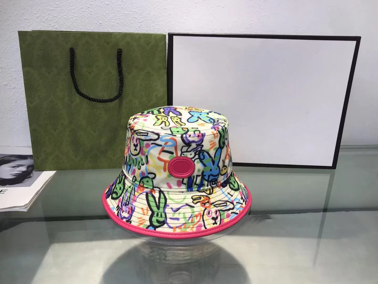 2023 GGITY Designer HAT Высококачественная мода Мужчины Женские Шляпа Высокая индивидуальная ткань солнце