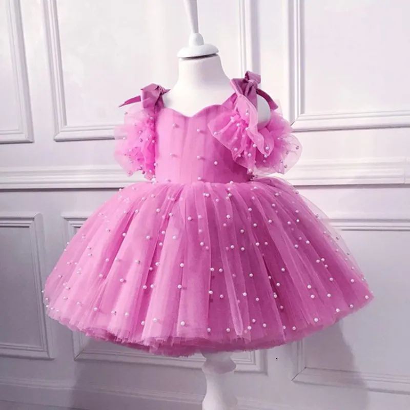 Flickans klänningar Baby Girl Dress 0-5 Baby Dress Pearl Mesh Tutu Lace Tutu Princess Baptism Dress Flower Girl Birthday Dress Baby Girl Dress 230731