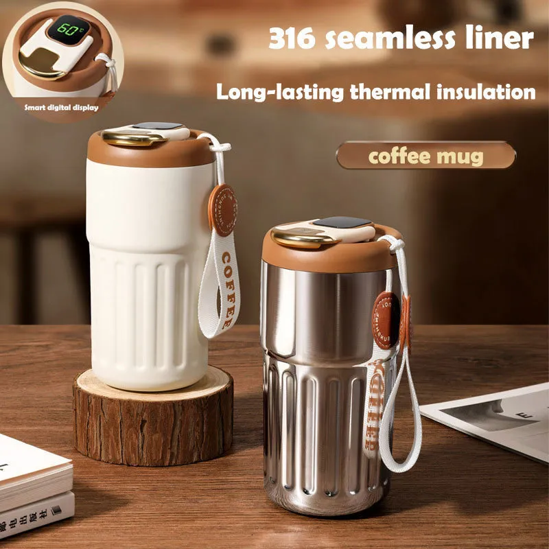 Tumblers 450 ml 316 naadloze voering roestvrijstalen koffiemok Smart LED-temperatuurweergave Thermoskan draagbare lekvrije isolatiebeker 230731