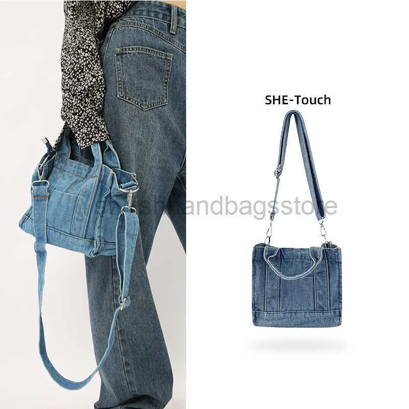 Axelväskor denim jeans väska cool tjej handväska 2023 mode trend gata hårdvara handväska rak båt denim kvinnor y2k mini axel bagstylishhandbagsstore