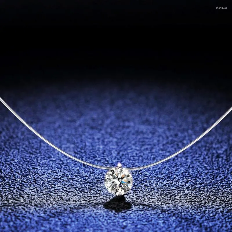 925 Silver Fishing Line Pendant Necklace With Moissanite Gemstone