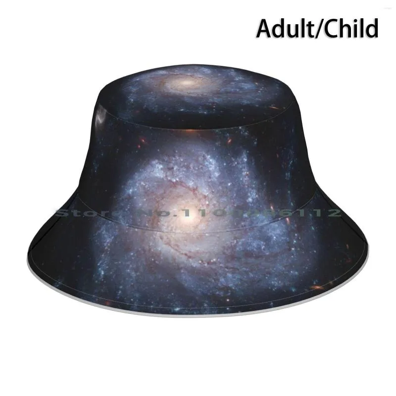 Berets Spiral Galaxy (NGC 1309) Bucket Hat Sun Sun Astronomy Awesome Cosmos Hubble Stars Universe