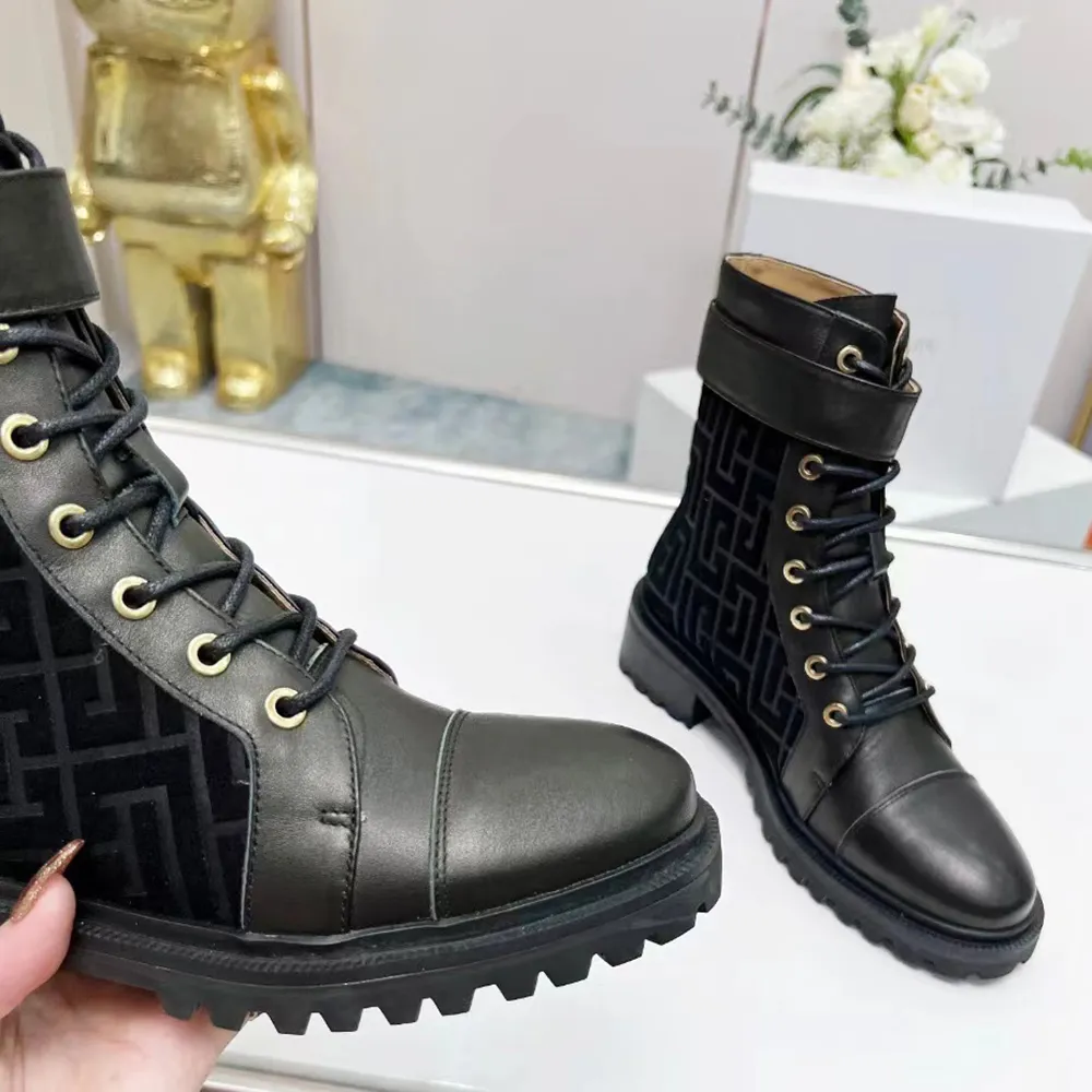 Adda Heights Fendi Baguette Fur Bag Ankle Boots For Women Low Heel