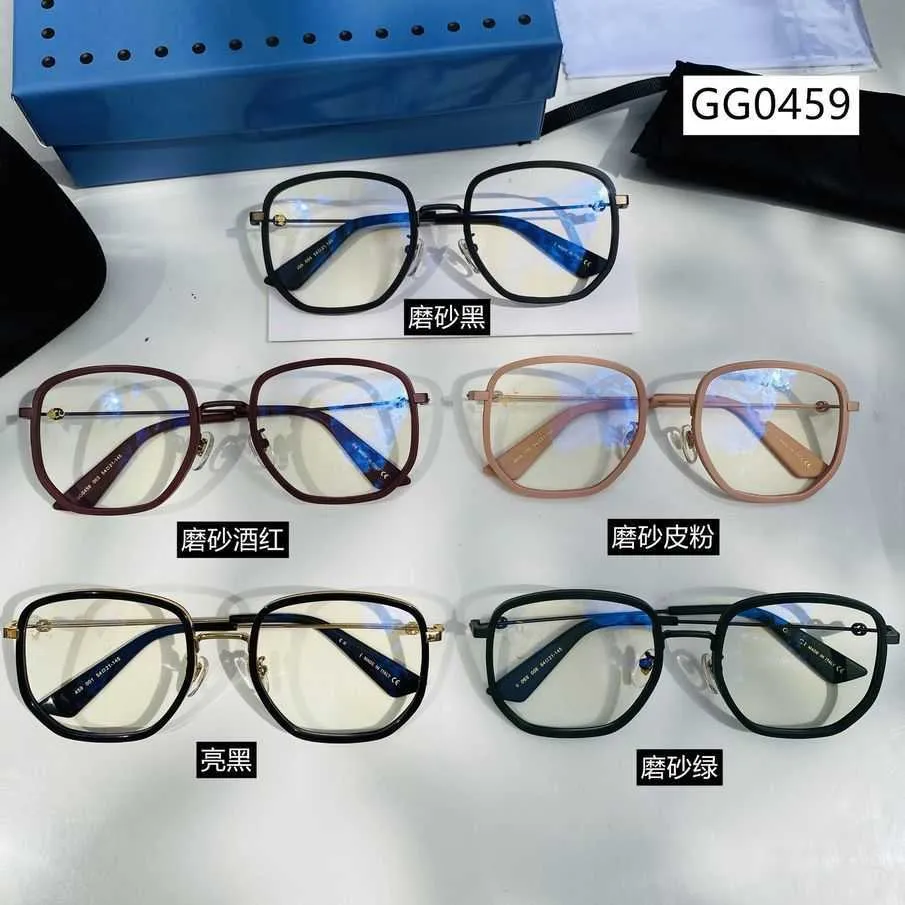 2023 New luxury designer sunglasses new gg0459 flat lens has an irregular frame and is popular. The plain face can paired with a myopic little bee