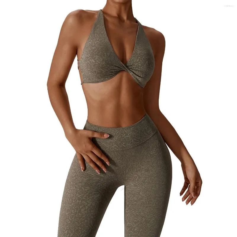 Ensembles actifs femmes doux extensible Compression séchage rapide Scrunch dos Yoga ensemble de vêtements Sexy en plein air course vélo Kit