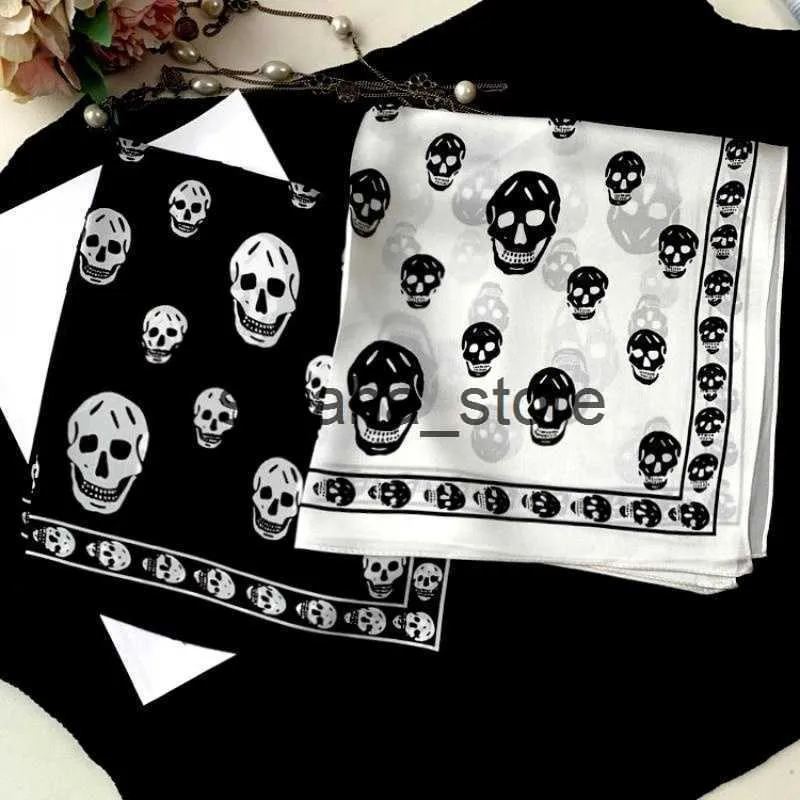 Scarves 100% Mulberry Silk Neckerchief Scarf Women Luxury Brand Skull Bandana Foulard Square Kerchief Ladies Headwear Head Hair Scarves J230801