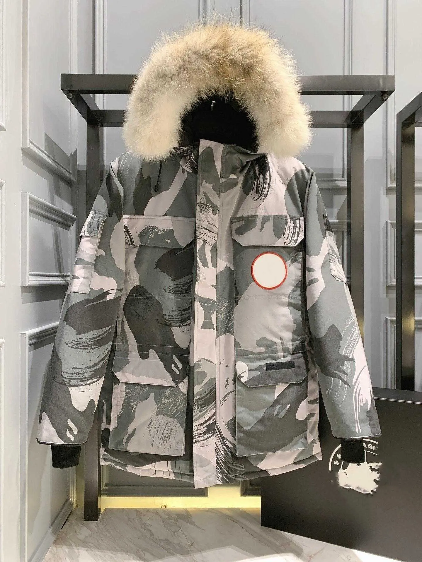 Canda coats shop