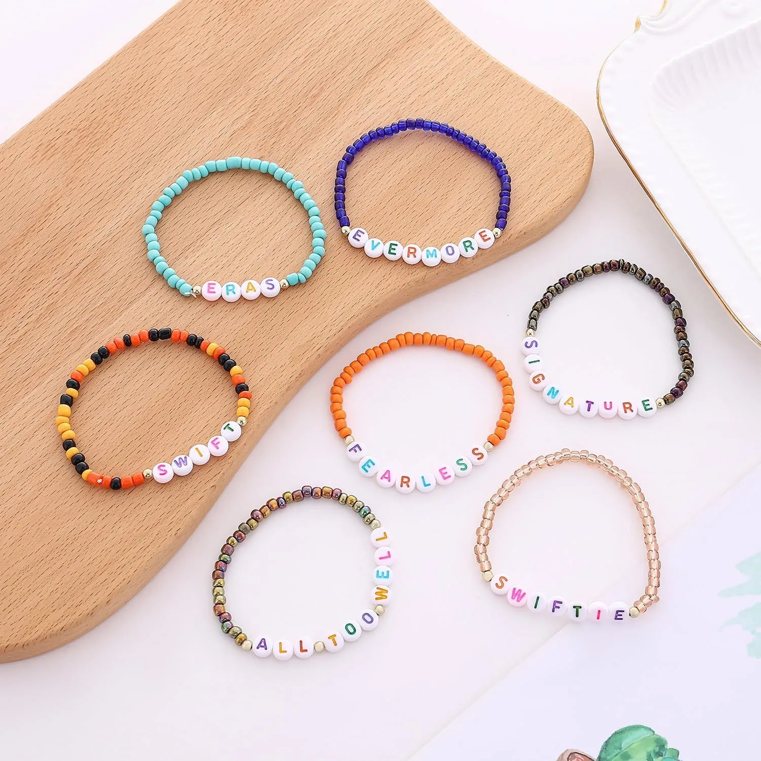 Beads Please Kids' Bracelet Set - Kids' Hearts – Three kids' beaded  bracelets – BaubleBar