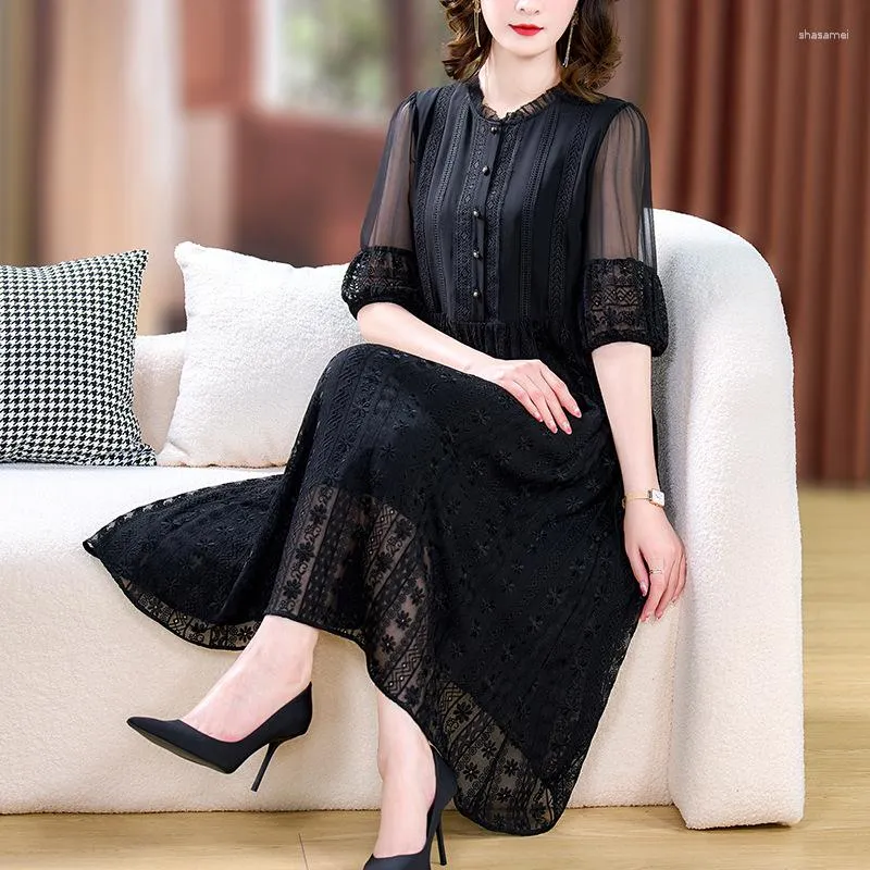 Casual Jurken 2023Vrouwen Zwart Borduurwerk Uitgehold Zijde Luxe Chique Midi Jurk Koreaanse Vintage Elegante Mode Losse Taille Party