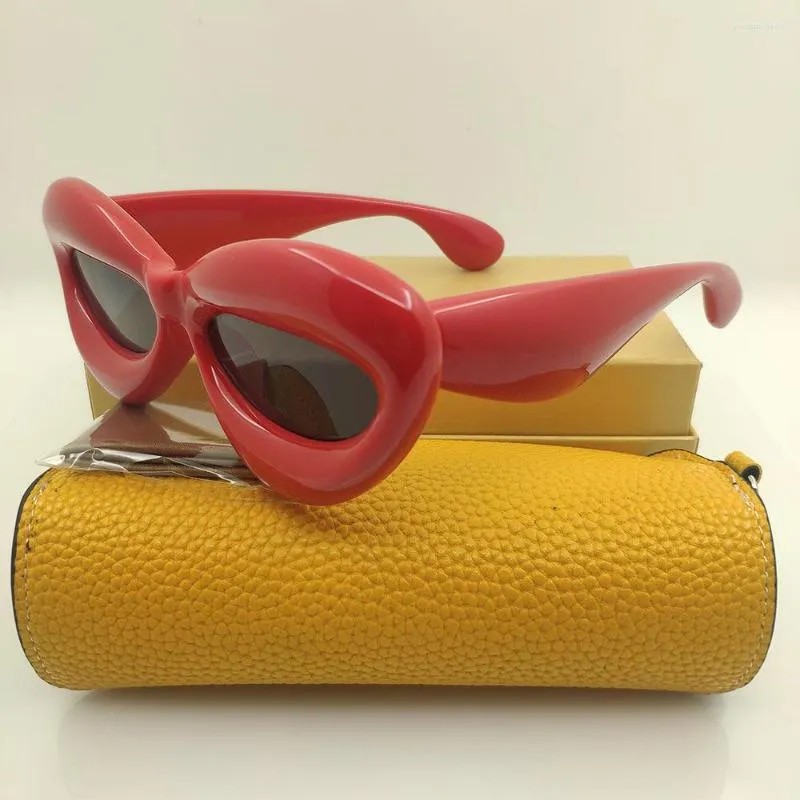 Lunettes de soleil esthétique épaisse forme lourde de lèvres acétate noir pour femmes marque de mode concepteur futuriste Cool lunettes de soleil