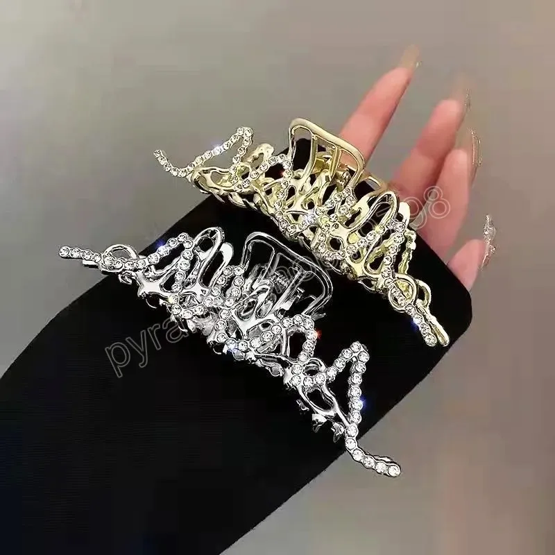 Clip di artiglio capelli con strass irregolari di personalità le donne Copricapo con fermaglio coda di cavallo grande in argento dorato lucido