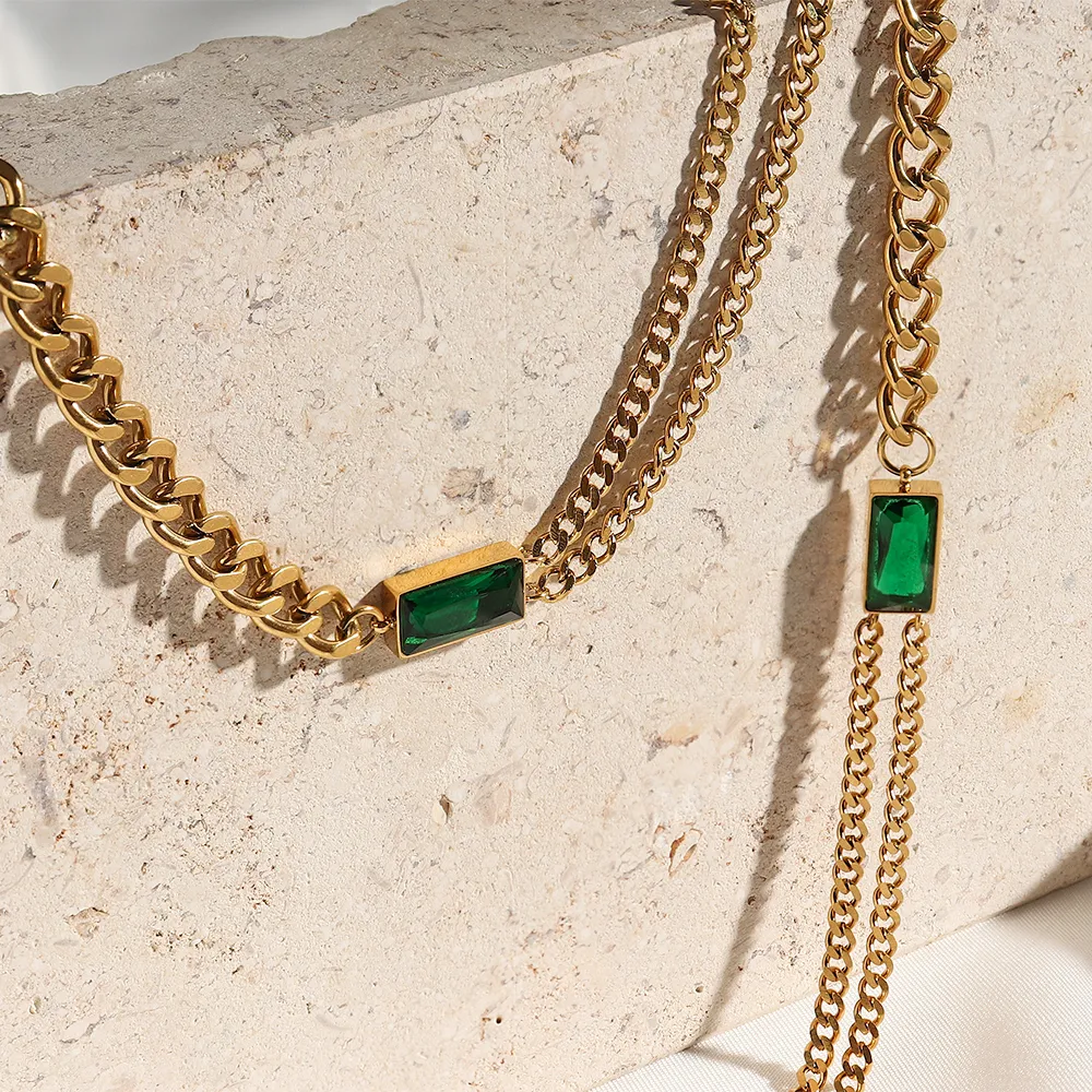 خيوط سلاسل لا شيء من الفولاذ المقاوم للصدأ 18K الذهب مطلي الطلاء Emerald CZ Charm Creative Creative Custerric Cupan Choker Cleclaces for Women 230801