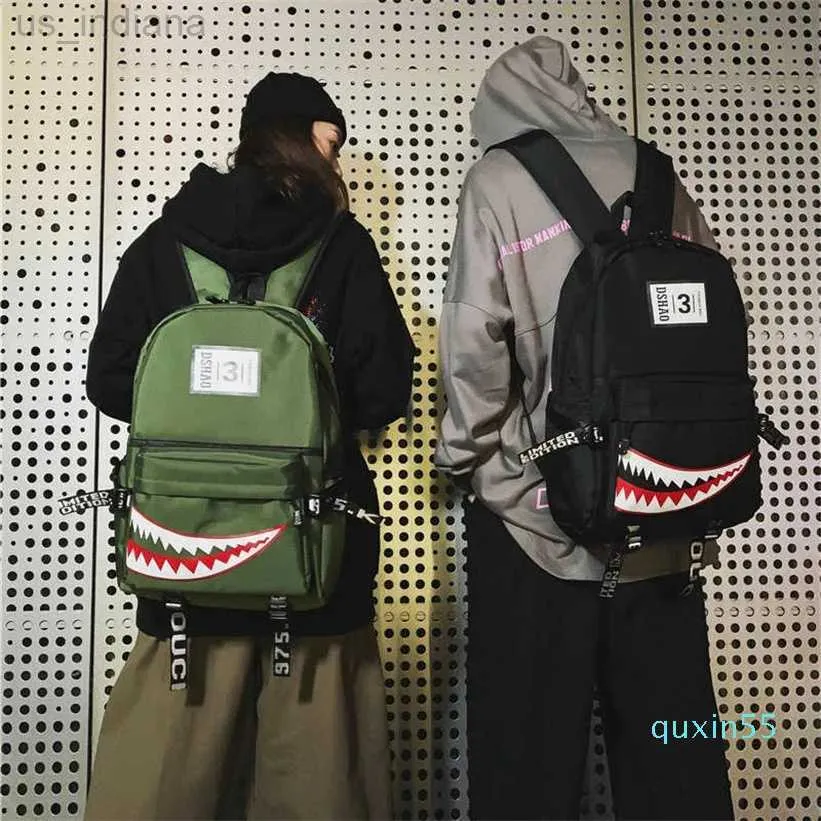 Torby szkolne plecak street trend plecak mężczyzn wersja kreatywna rekin moda szkolna wolna dla uczniów szkół średnich Z230802