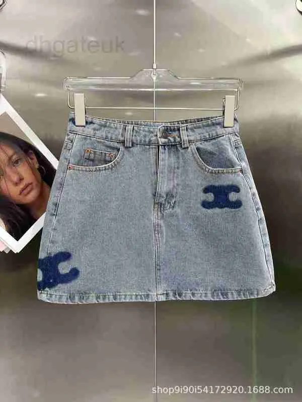 Kjolar designer sommar ny kontrast tvätt vattenstämpel ljus a-line denim halva kjol visar smala långa ben mdpa