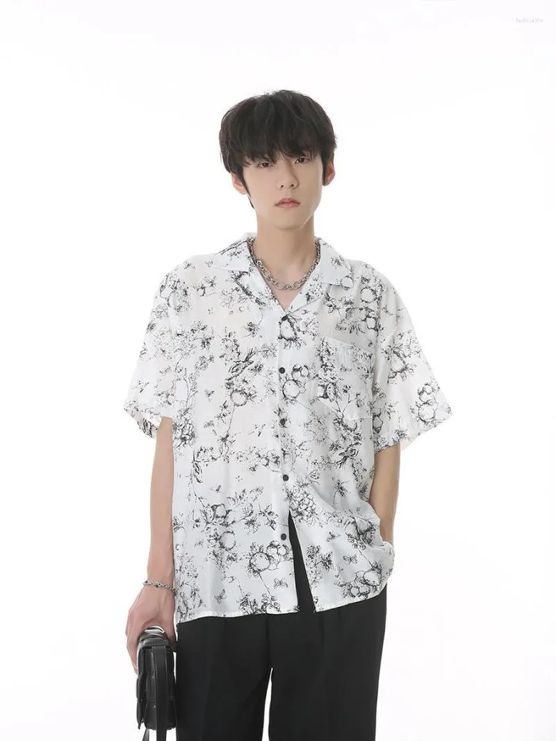Chemises décontractées pour hommes été coréen japonais Hong Kong Style rétro Floral chemise à manches courtes