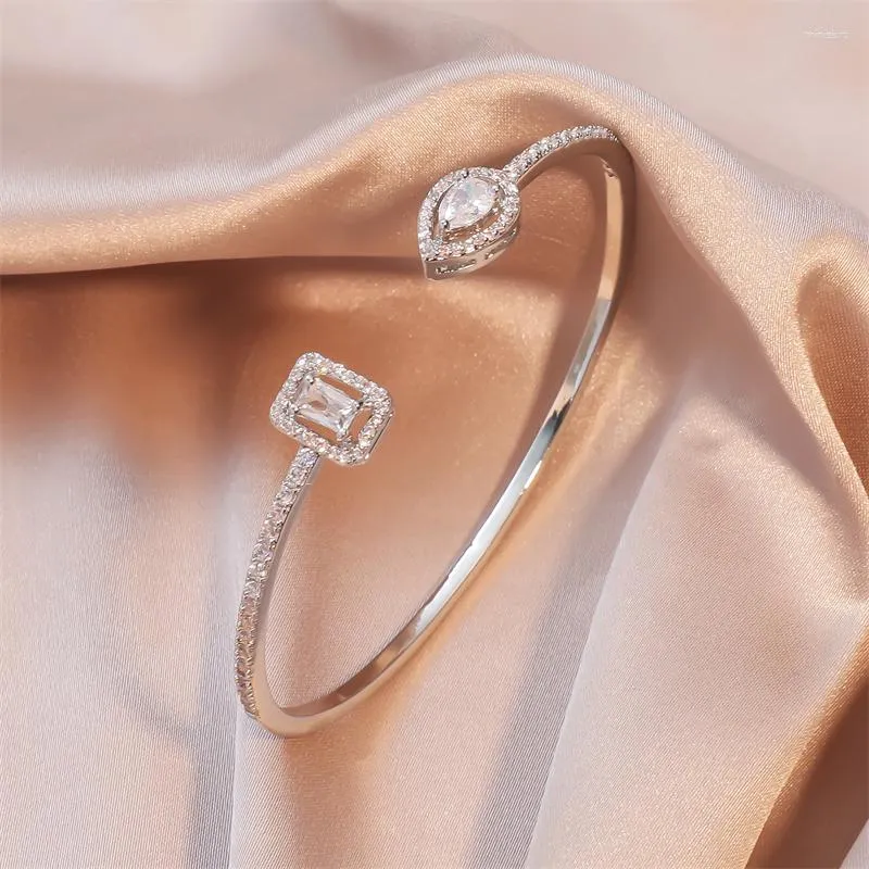 Bangle Masa Fashion Water Drop Cubic Zirconia Cuff Bangles For Women Personality Sliver Color Bracelets Party Wedding Jewelry