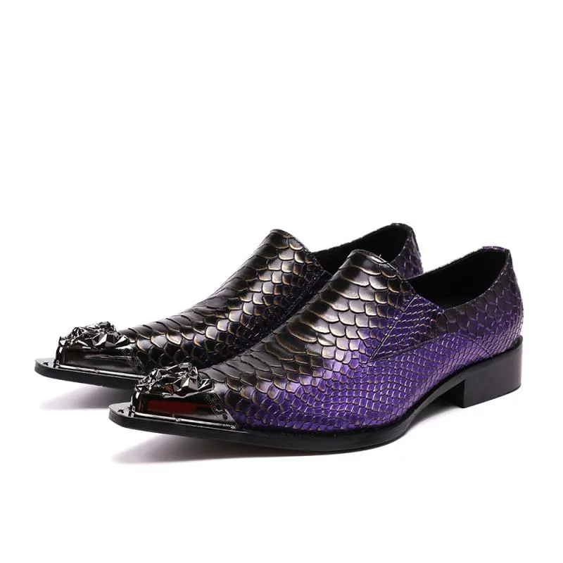 Roxo Cor Misturada Preto Homens Sapatos formais Rebites Dedo do pé pontudo Sapatos de casamento Sapatos baixos para homem tamanho grande 46 Creepers Zapatillas