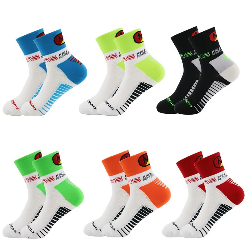 Chaussettes de sport unisexe équitation cyclisme basket-ball course Sport chaussette été randonnée Tennis Ski homme femmes vélo vélo Slip 230802