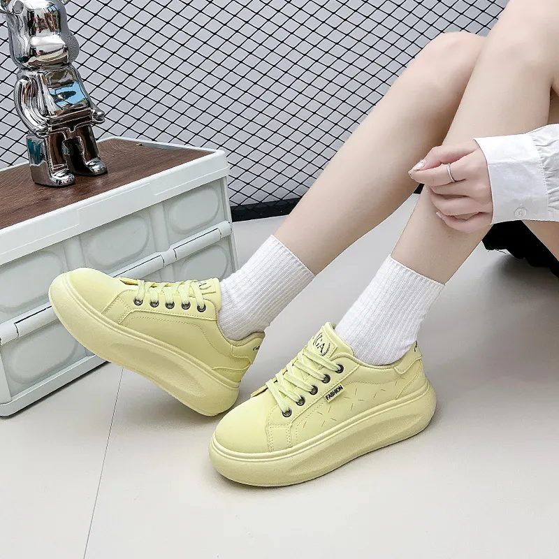 Plattformskor Kvinnor Lädermodedesigner Sneakers Top Woman Casual Girls Beige Yellow Grey Outdoor Womens Laces Up Flat Sports Trainers Storlek EUR 36-41 S S S S S S S