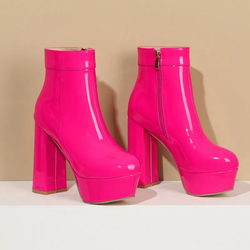 Botas de plataforma de moda para mujer, botines de piel sintética brillante, botas Punk de tacón alto cuadrado, zapatos de Otoño Invierno, rosa, blanco, negro, rojo, 230802